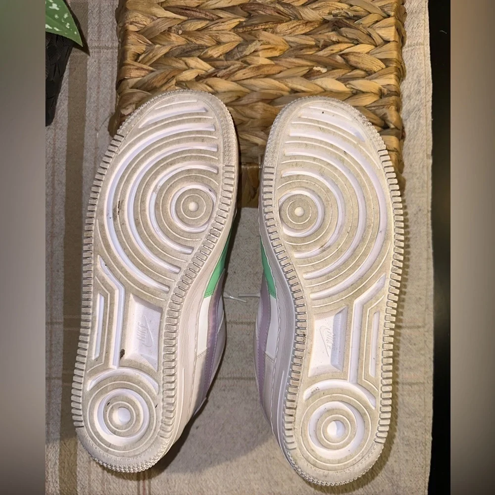 Nike description elevate