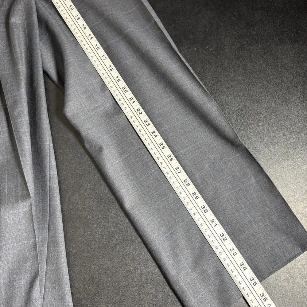 Hart Schaffner Marx straight waist