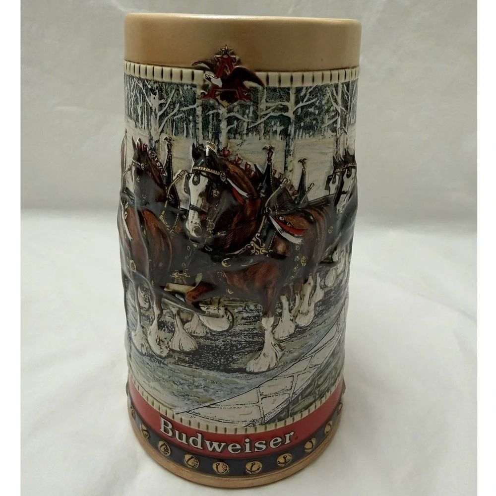 Vintage 1988 Budweiser Holiday‎ Beer Stein Cobblestone Passage Collector Mug