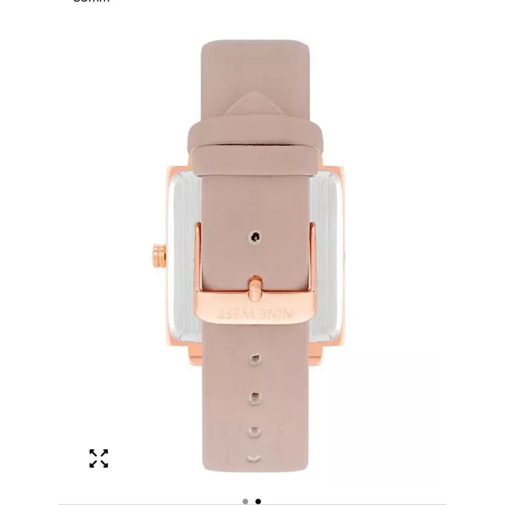 Nine West unisex gold