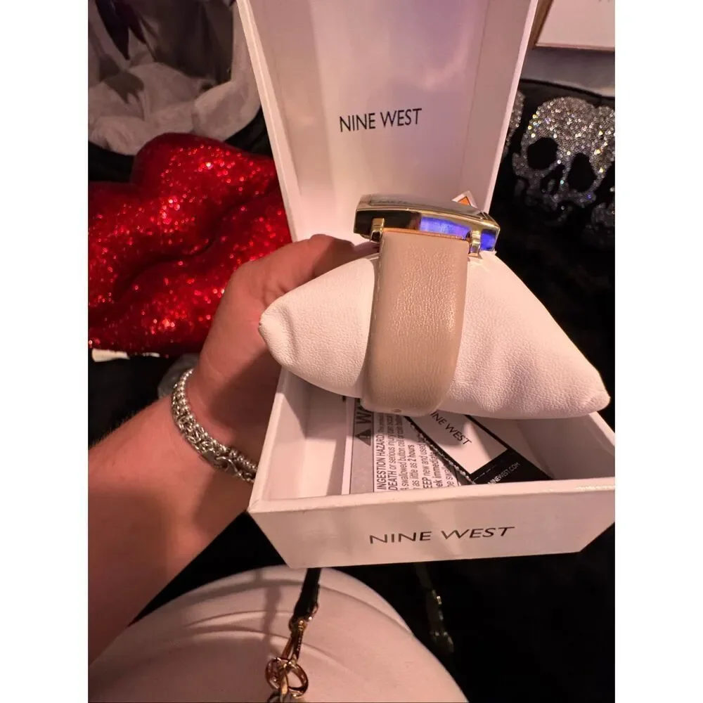 Nine West unisex gold