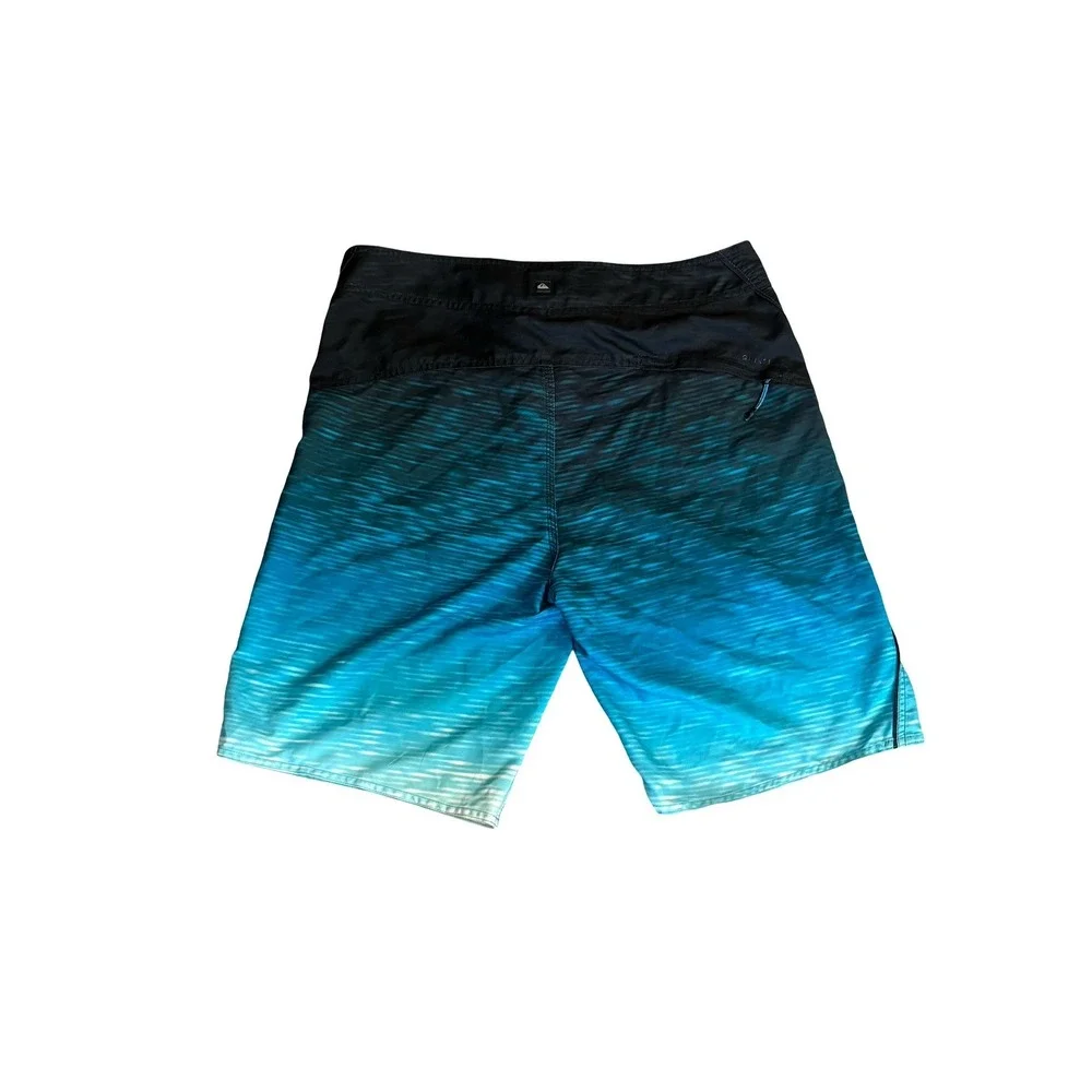 Quiksilver these boardshorts