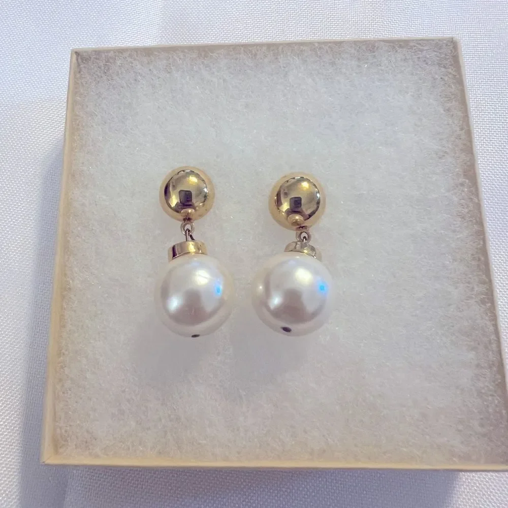 Vintage Gold Tone and Faux Pearl Dangle Earrings