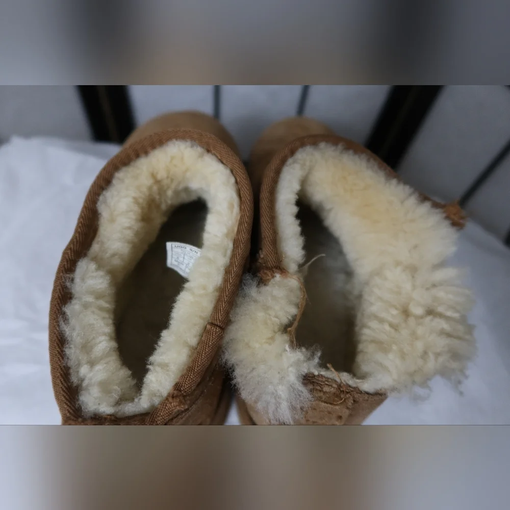 UGG stylish chestnut