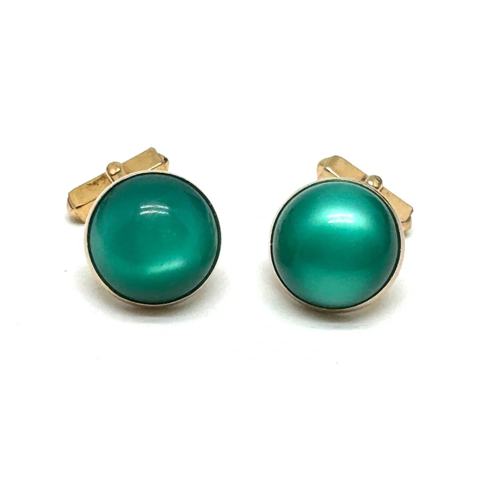 SWANK Vintage Green Moonglow Lucite Dome Cuff Links in Goldtone
