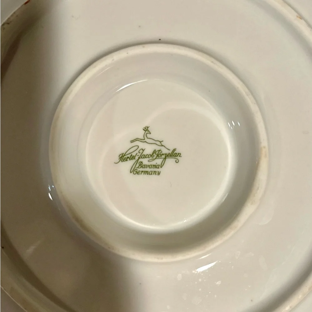 Vintage beautiful gravy