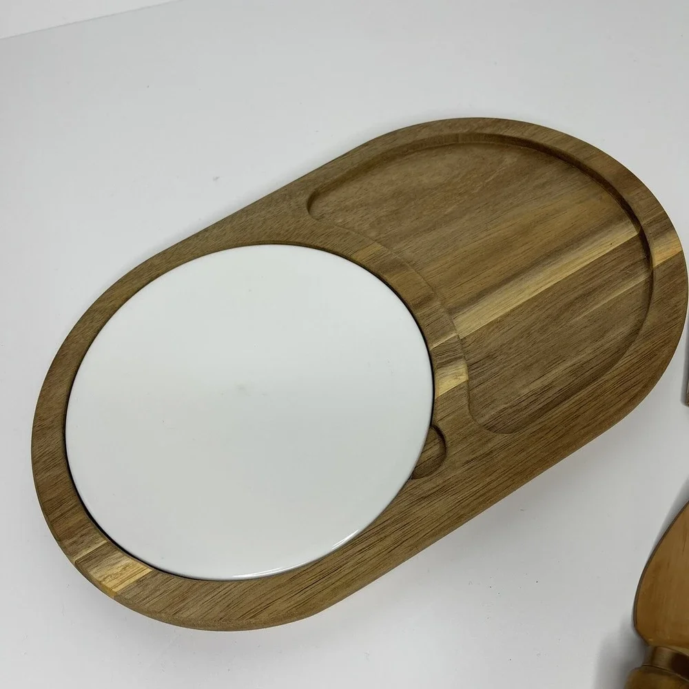 The Unbranded Brand wooden cheese