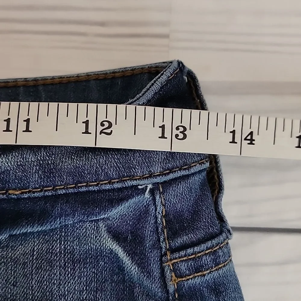 American Eagle Outfitters classic pocket