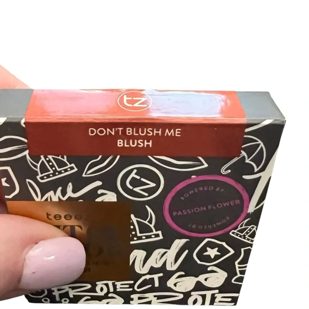 teeez cosmetics suit
