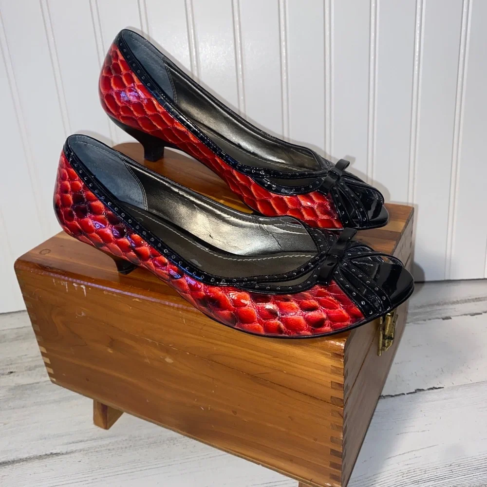 Linea Paolo snake print shoes‎ 7.5 narrow
