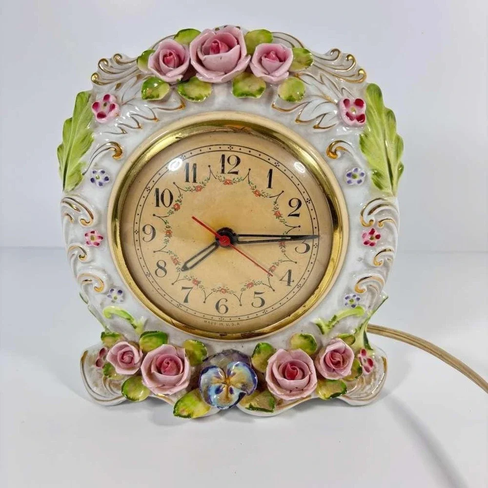 Vintage William L Gilbert Self Starting China Electric‎ Clock- Japan-Not Working