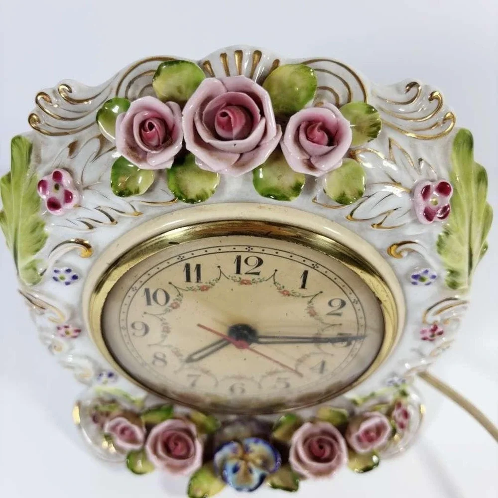 Vintage William L Gilbert Self Starting China Electric‎ Clock- Japan-Not Working