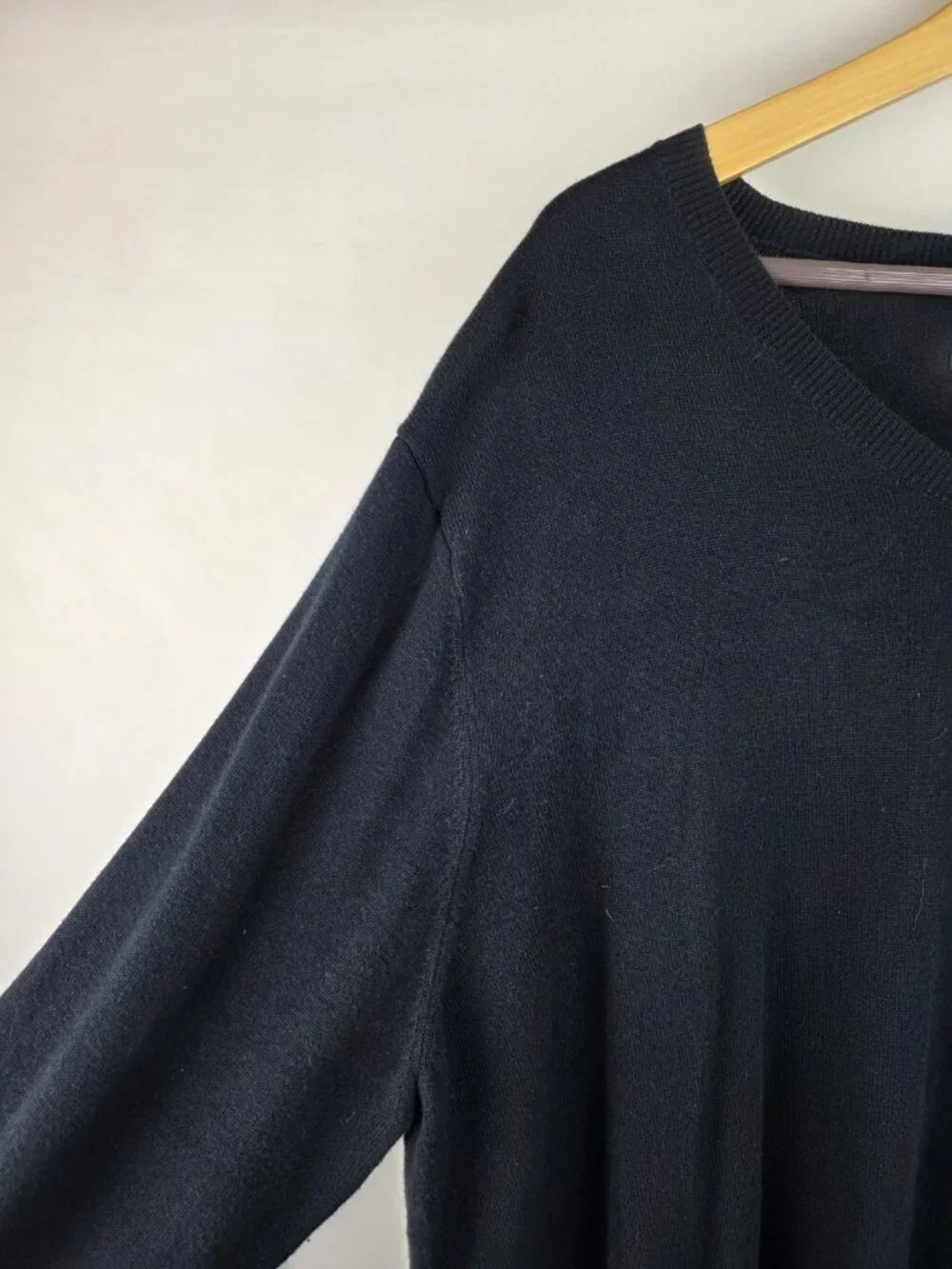 Wallin & Bros Mens Sweater Size XXL Navy Blue Cashmere Blend V-Neck Knit Top