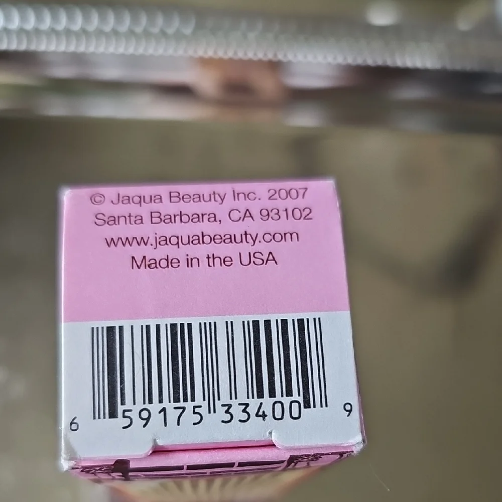 Jaqua glossy lip