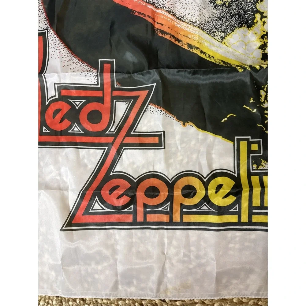 Nikry Co led zeppelin