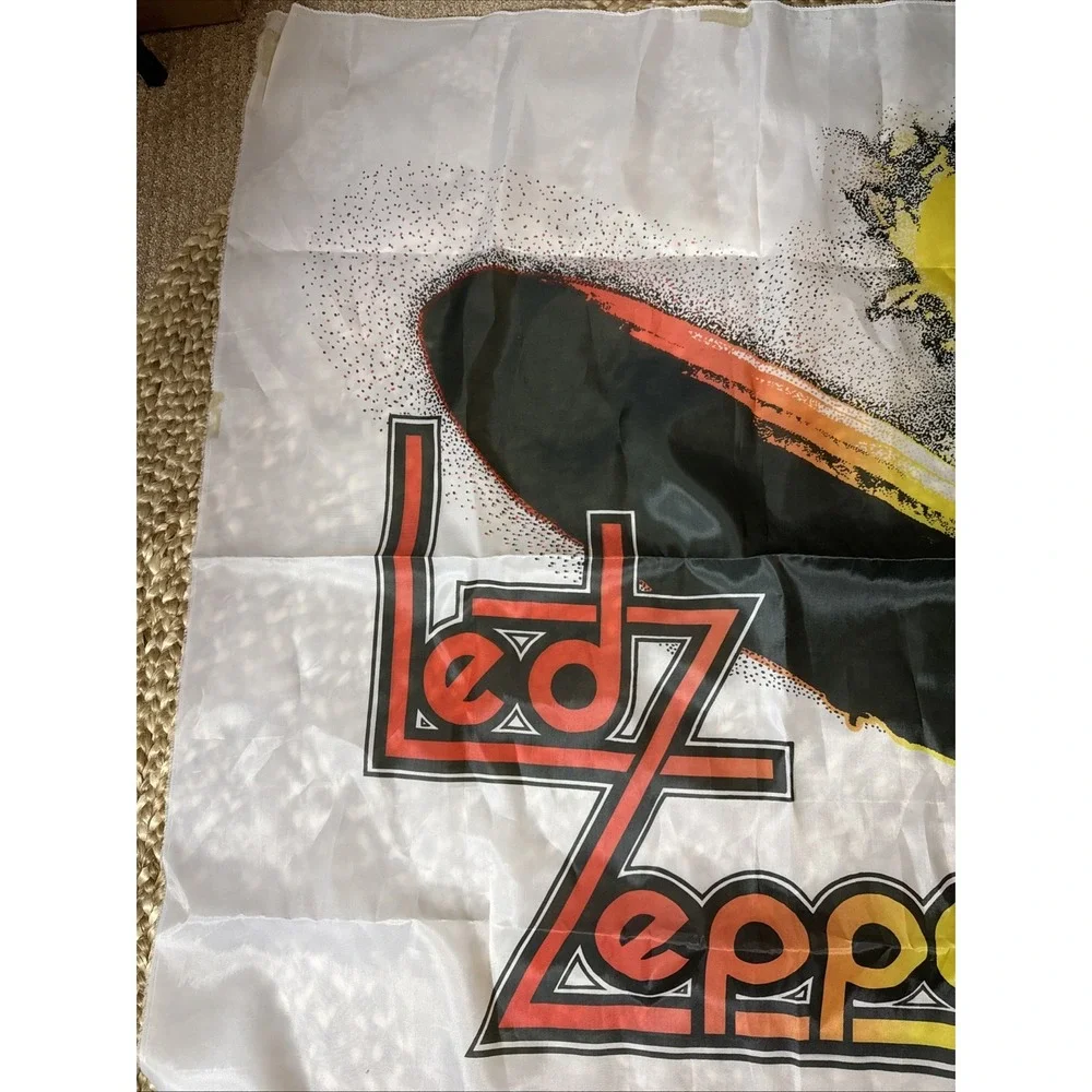 Nikry Co led zeppelin
