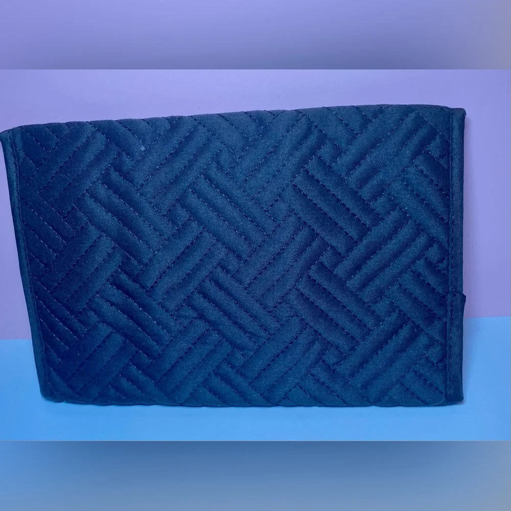 N/A elegant quilted