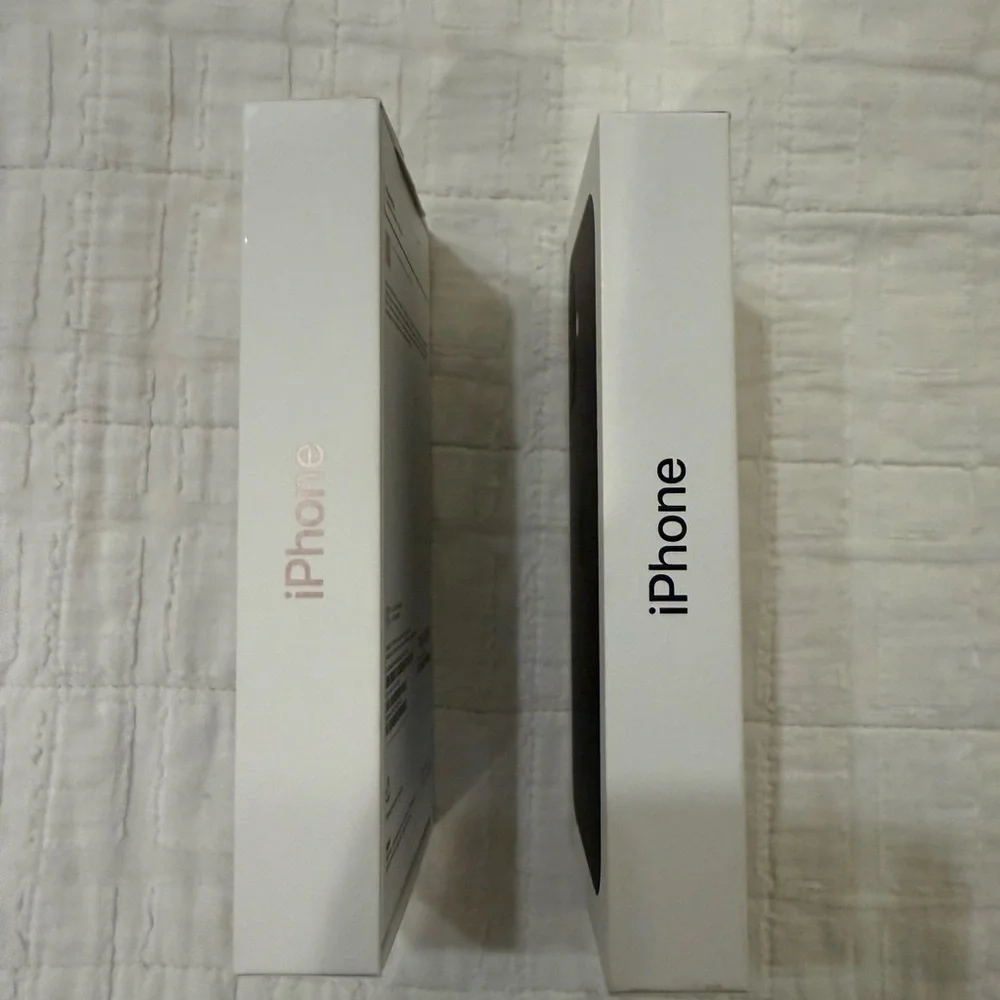 Apple iphone boxes