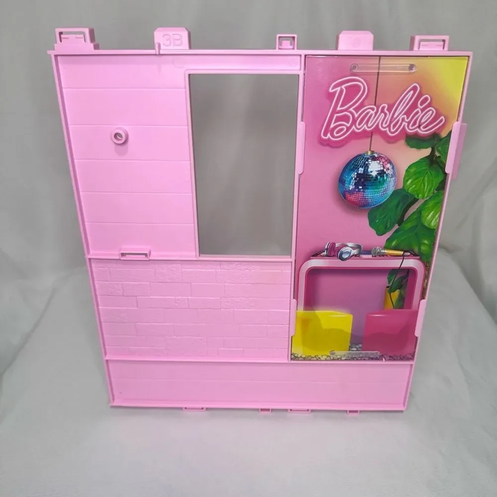 Barbie 2023 dreamhouse