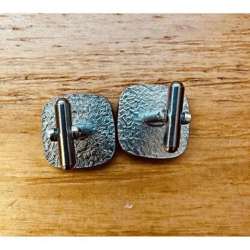 Source Unknown vintage cufflinks