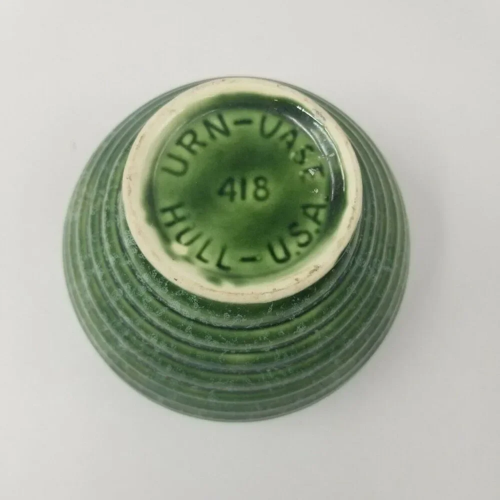 hull art pottery