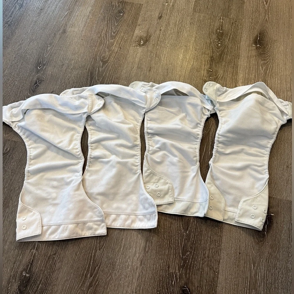 BumGenius includes white