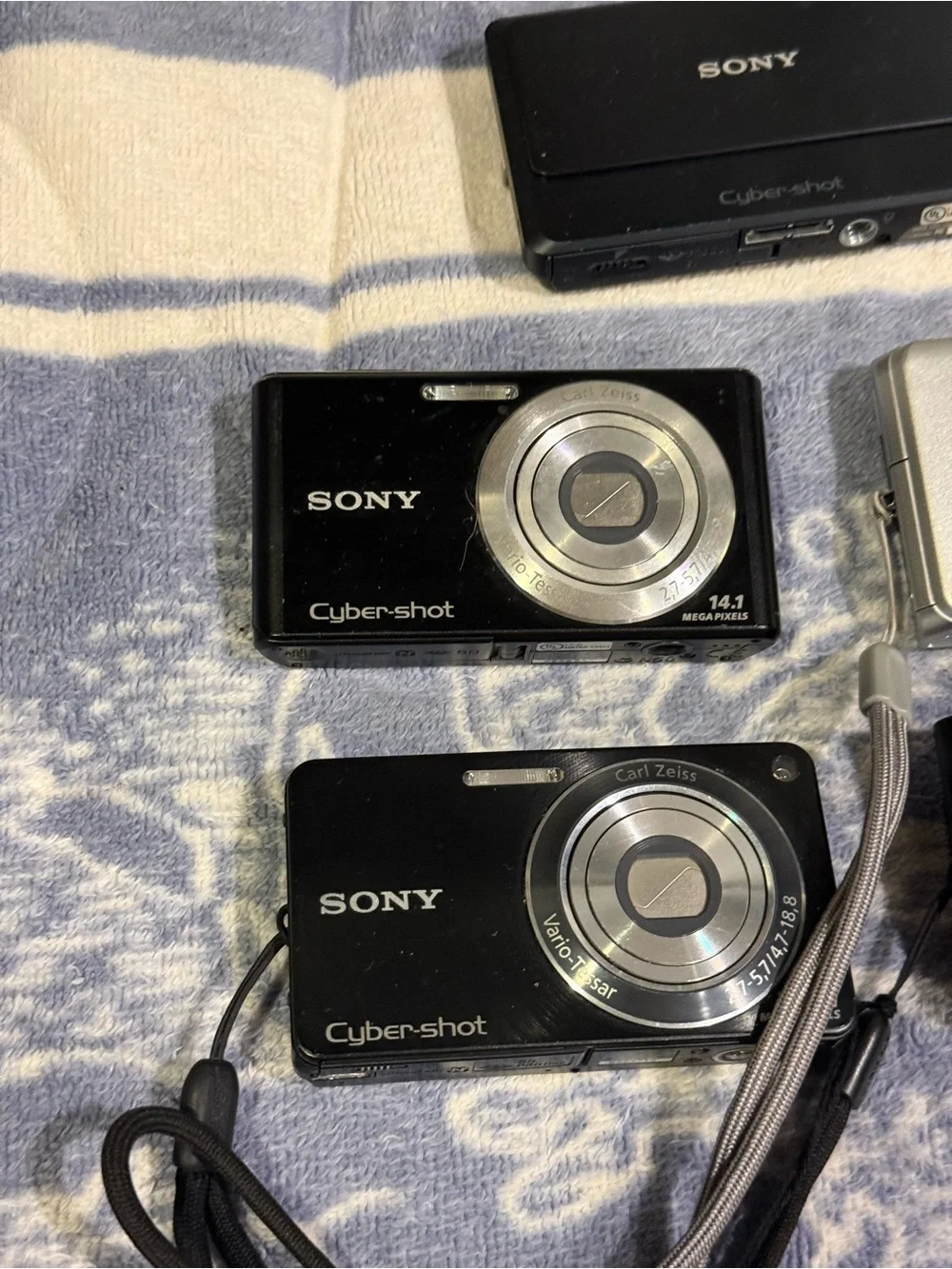 Sony cyber shot