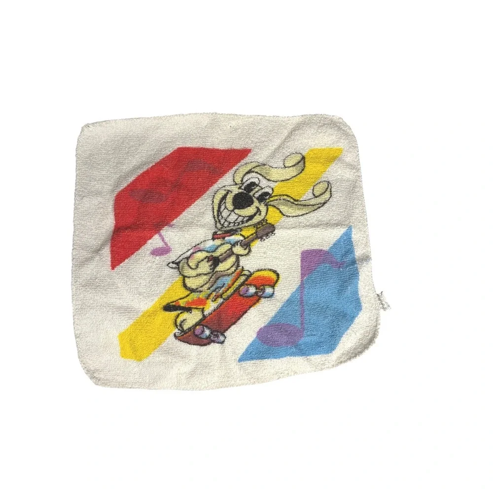 Retro 90s Skateboard Puppy Wash Rag Neon Cartoon Bathroom Decor