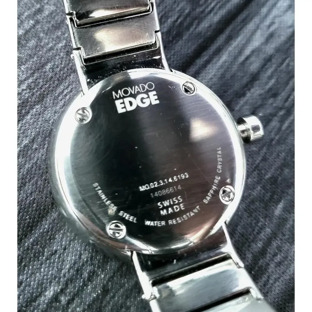 Movado Edge 34mm 5.5 Inch Sapphire Crystal Ladies‎ Watch Runs