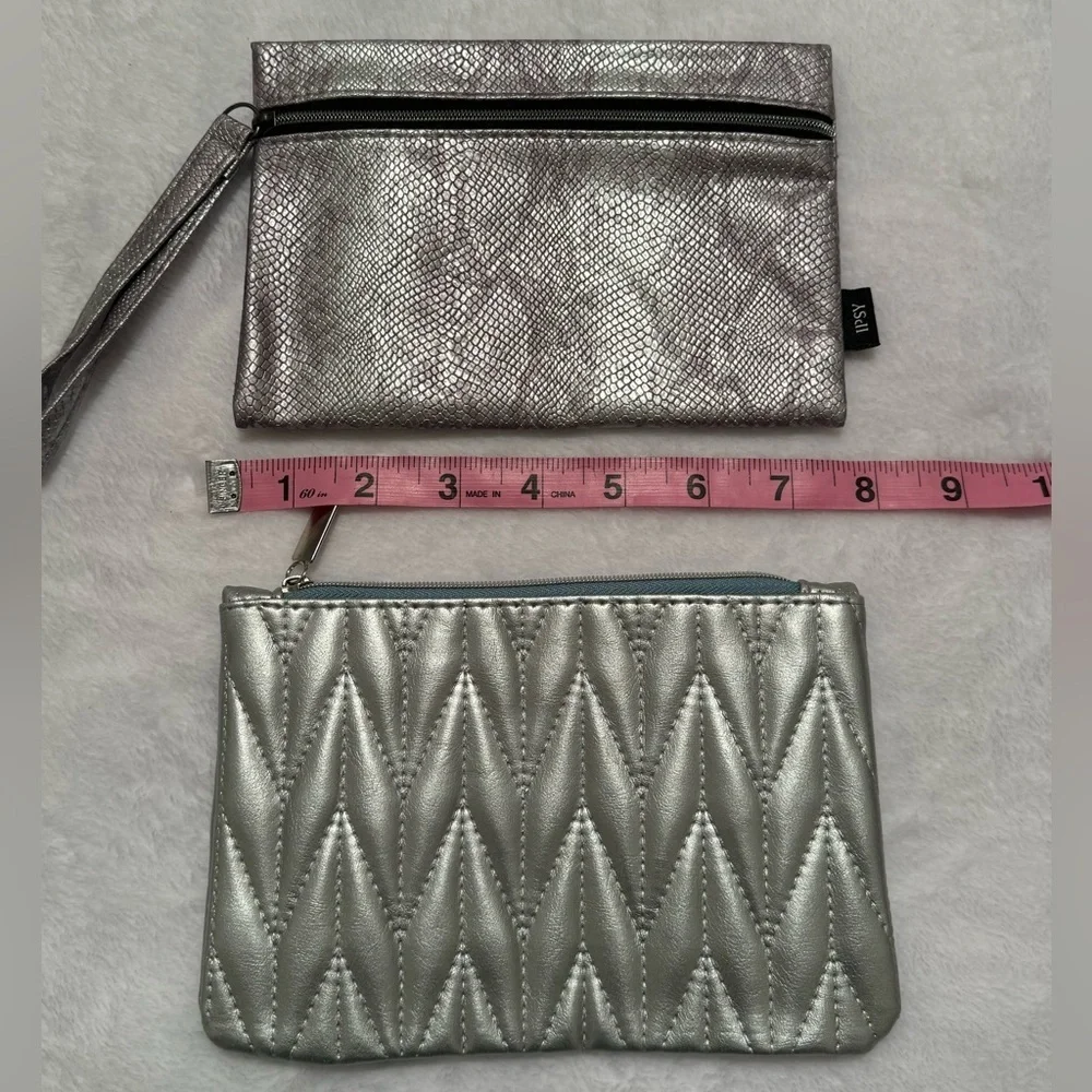 N/A makeup bags without