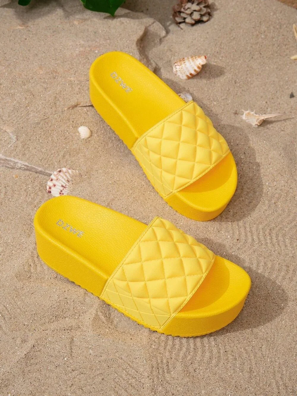 yellow fashionable