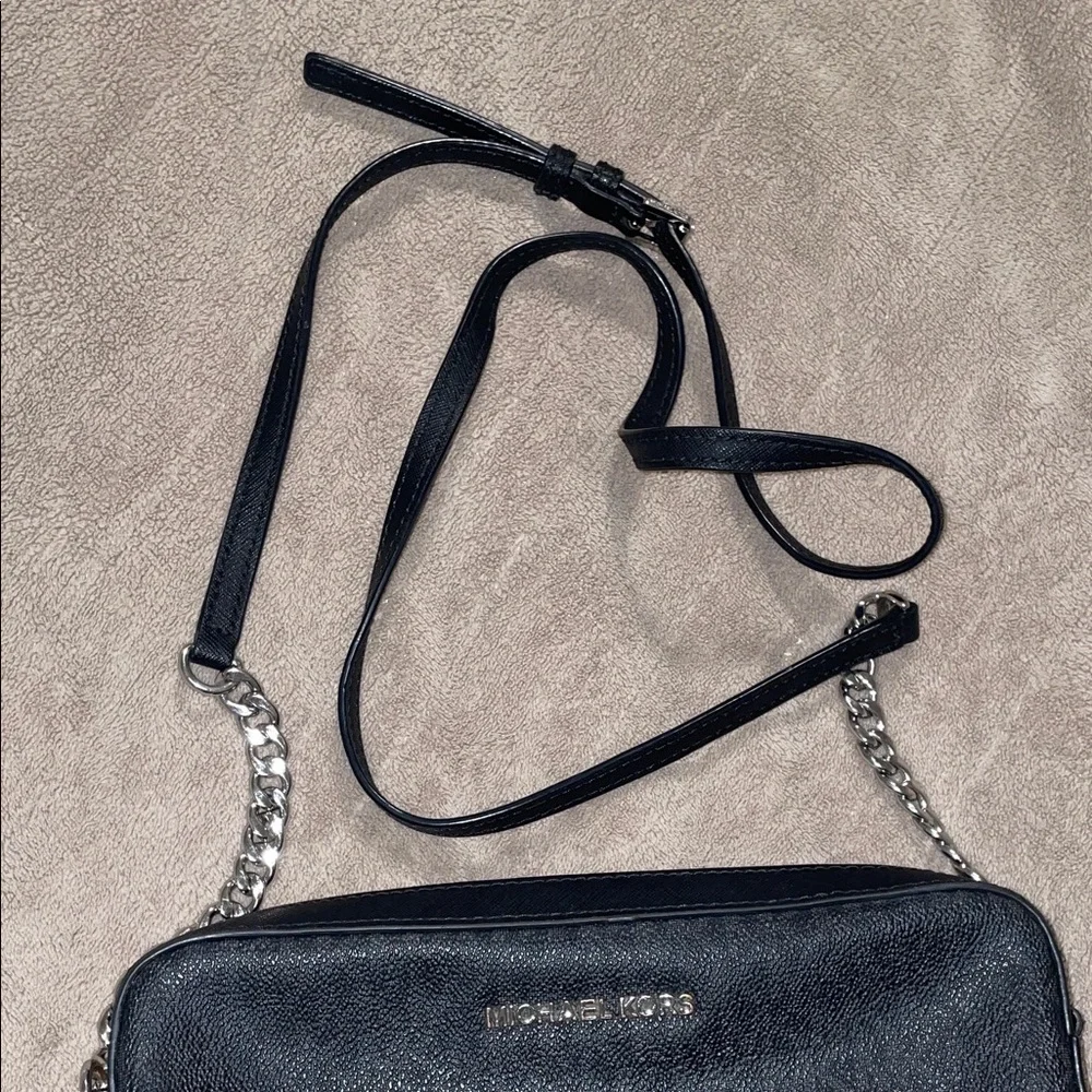 Michael Kors zip top michael