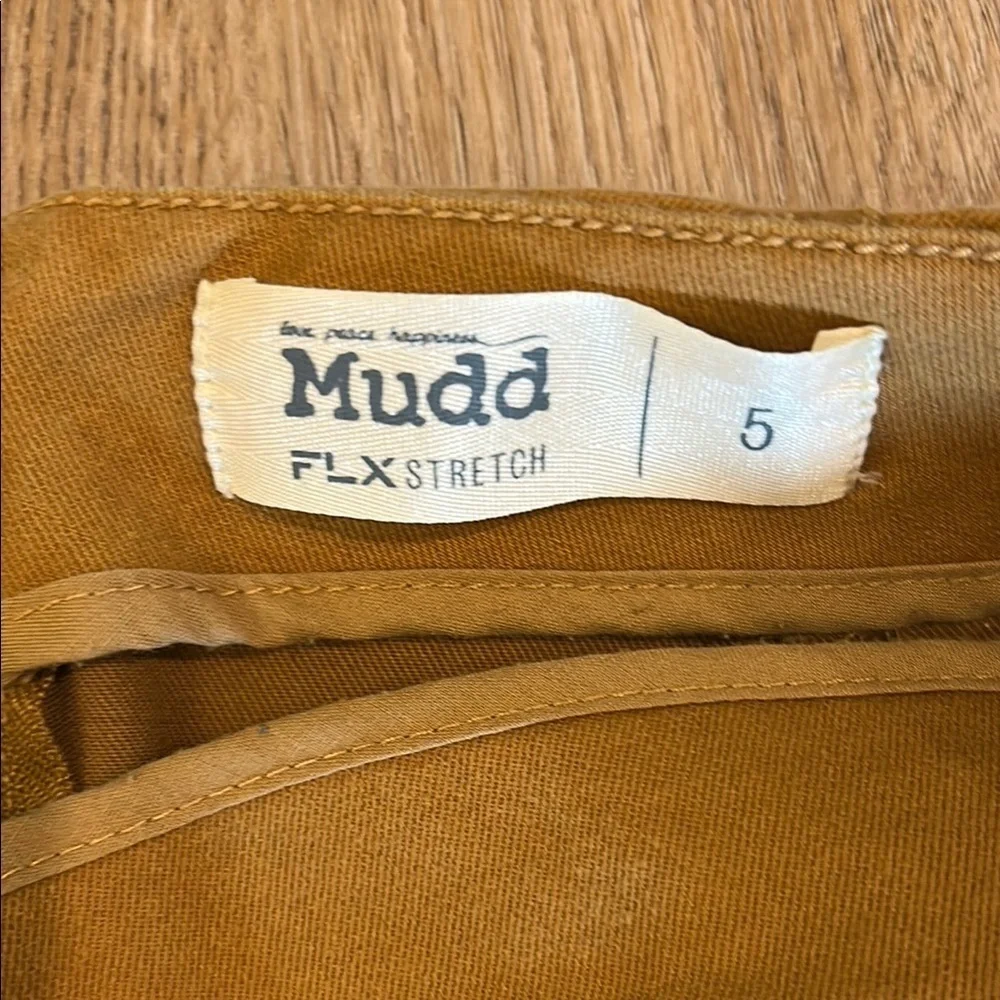 Mudd style occasions work