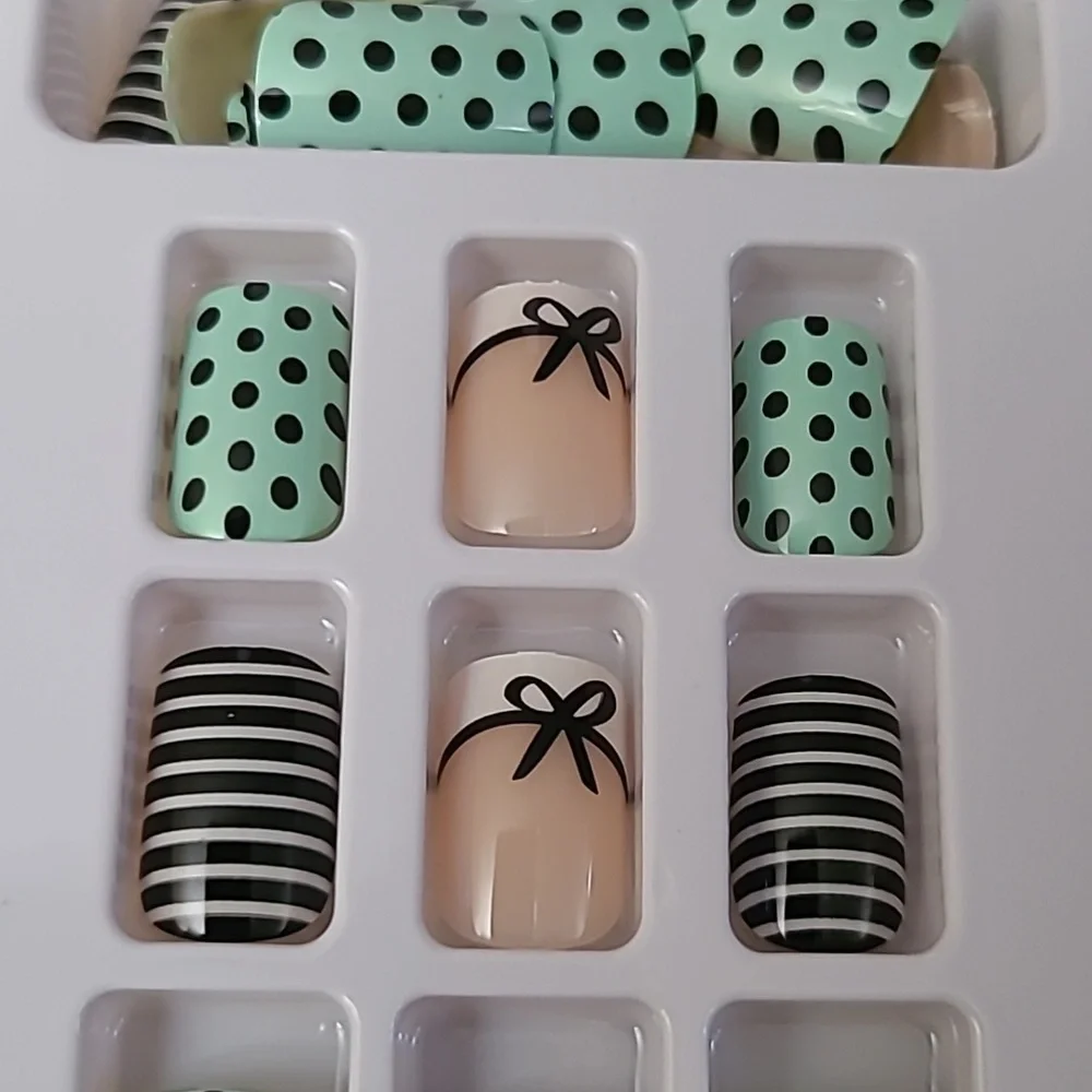 Boutique ready ship