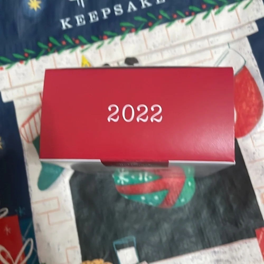 Hallmark cute members 20%