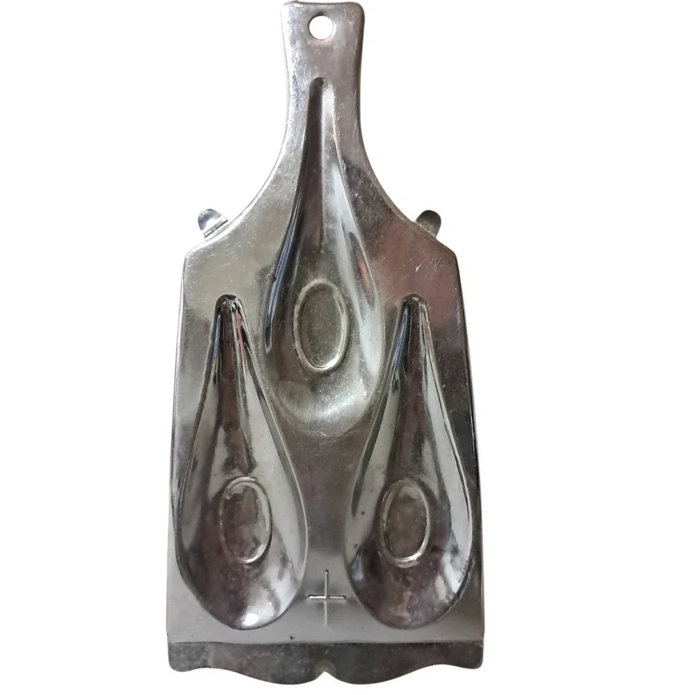 Spoonrest Vintage Metal Silver 3 Spoonrest Spots
