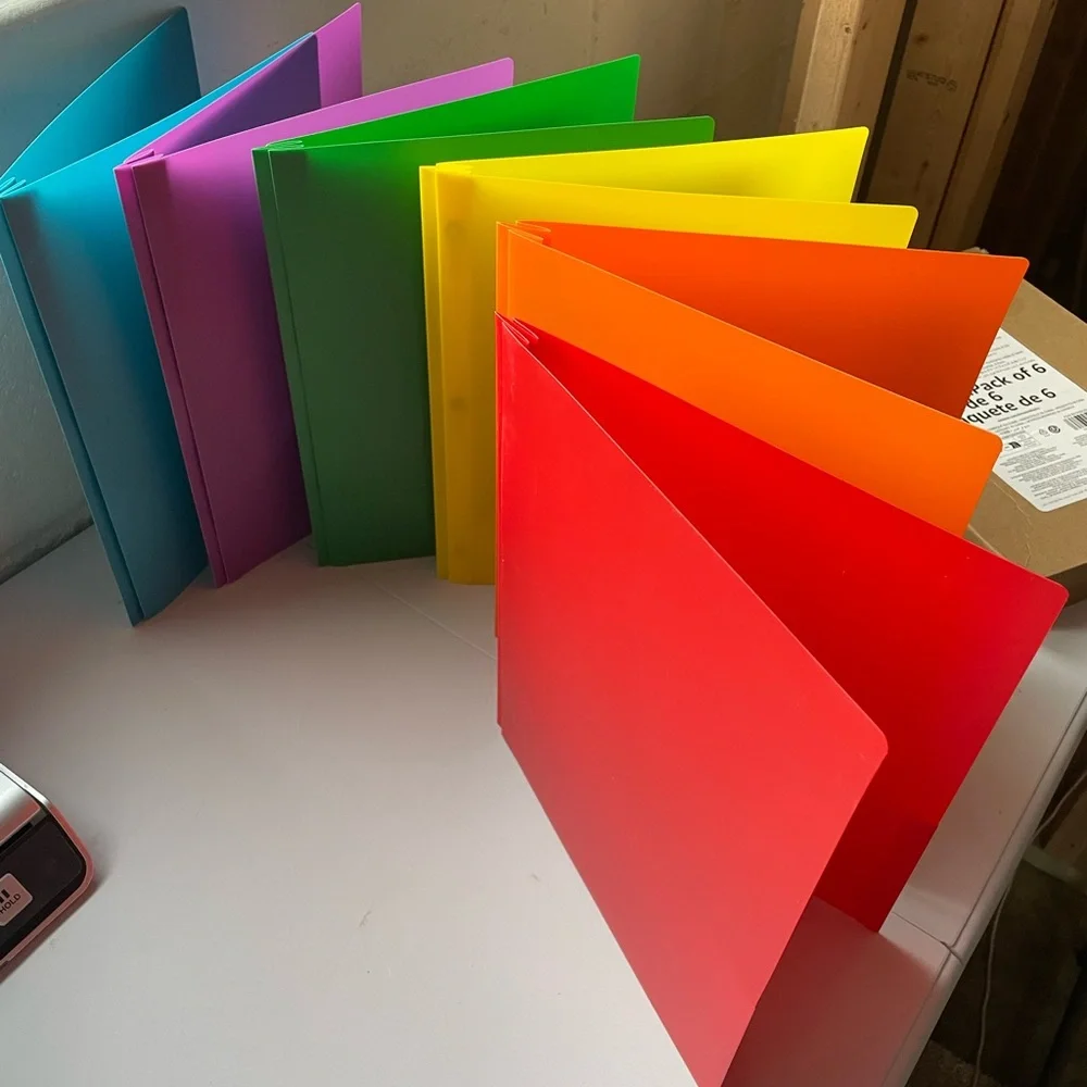 NWT 6 Heavy duty 2 pocket 6 colors letter size folders water resistant Amazon