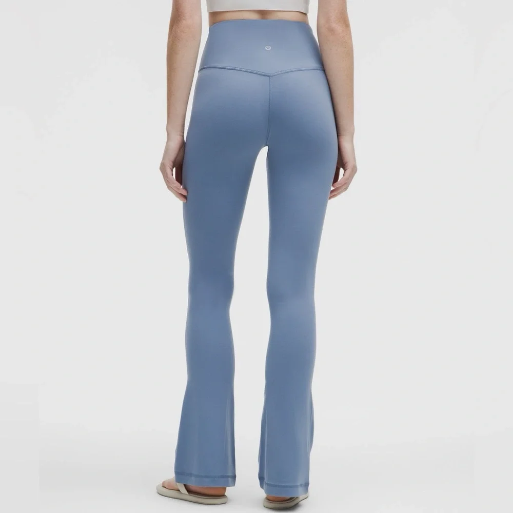 lululemon athletica features quality