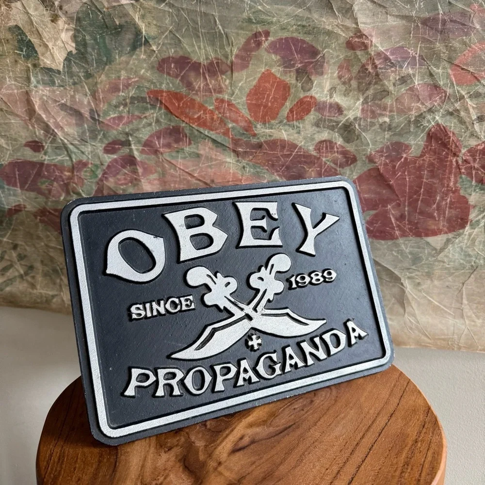Obey swords 2009