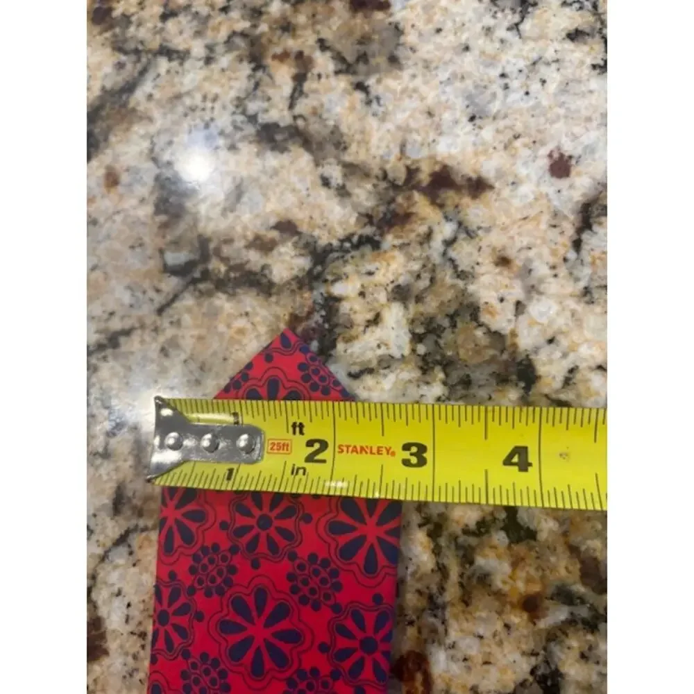 Cantucci boys tie