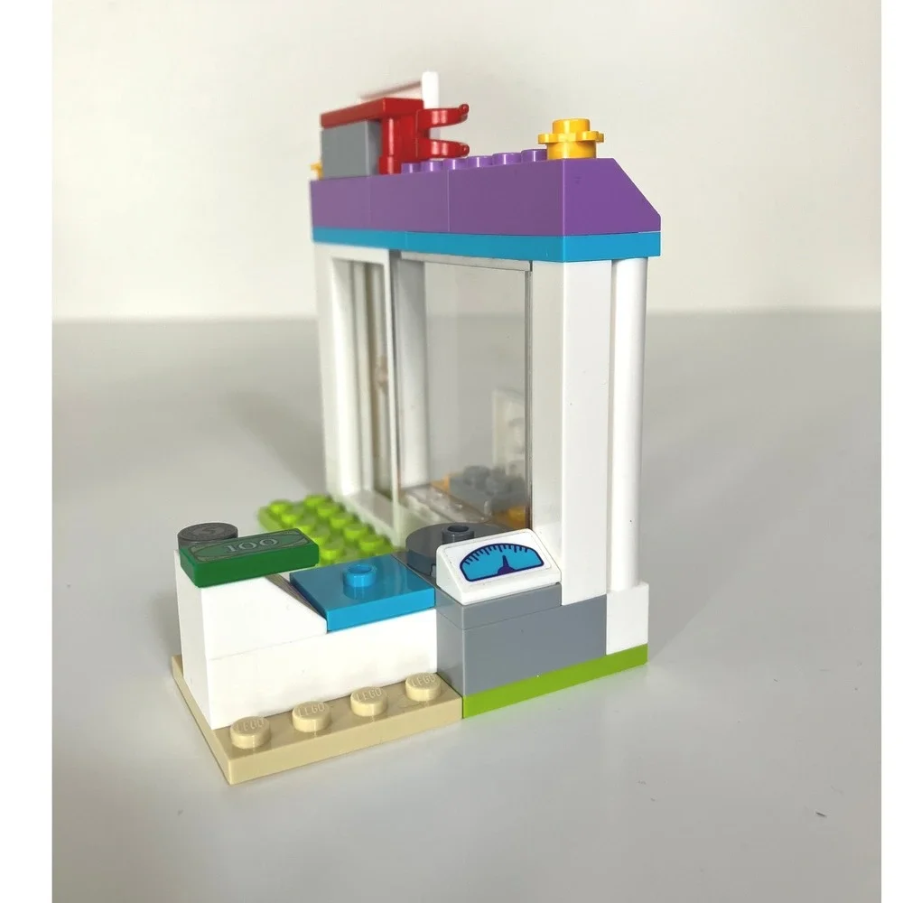 Lego friends heartlake