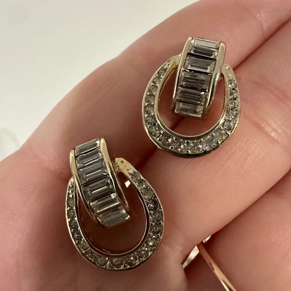 N/A these elegant