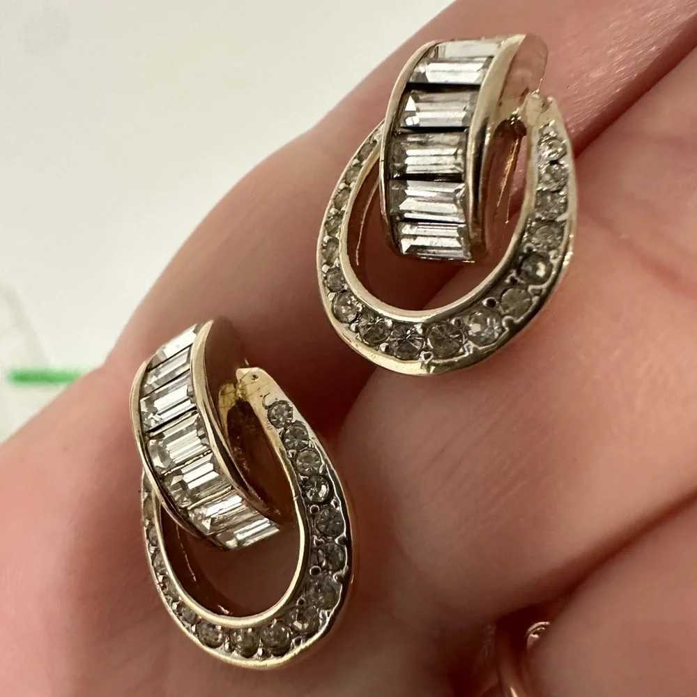 N/A these elegant