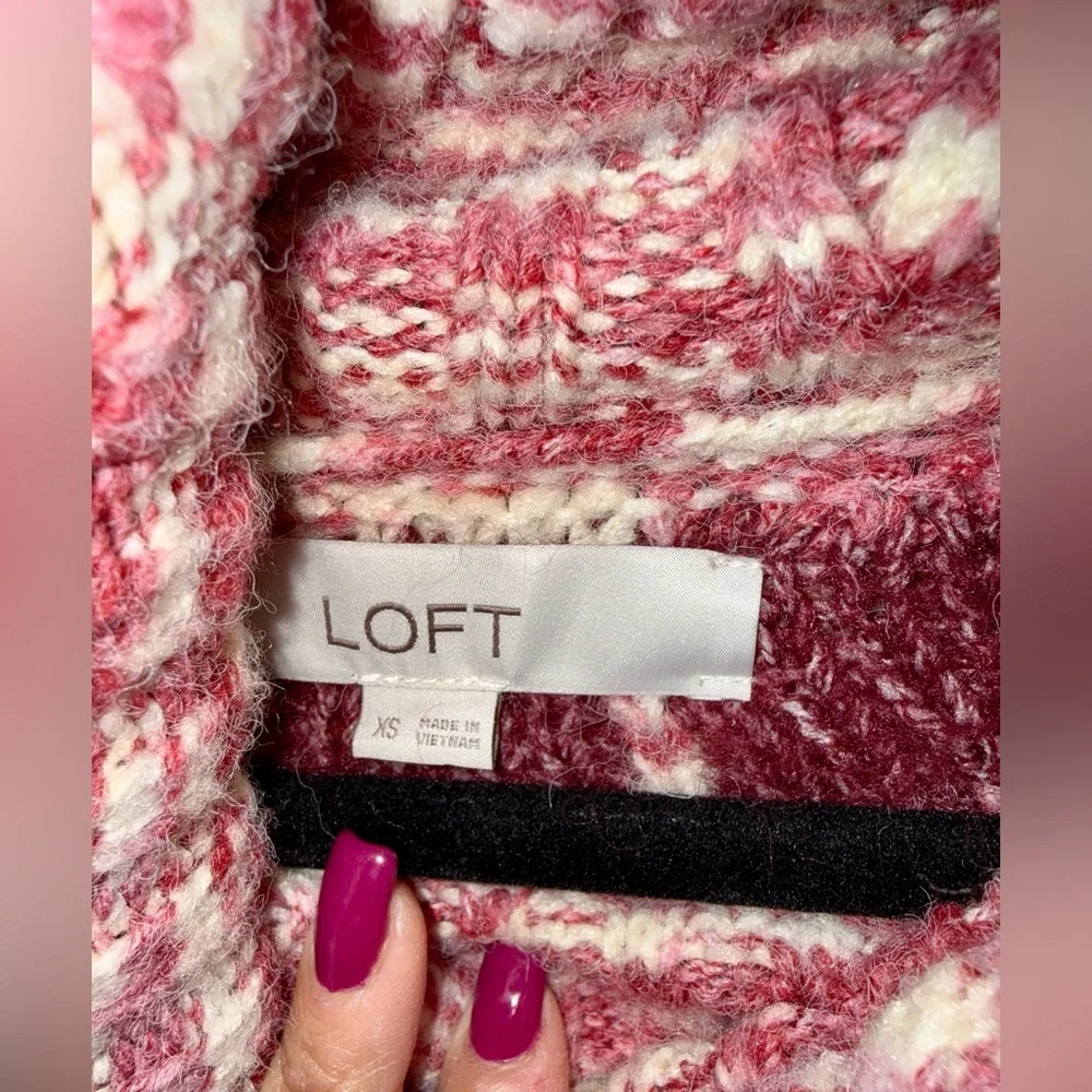 LOFT chic cowl
