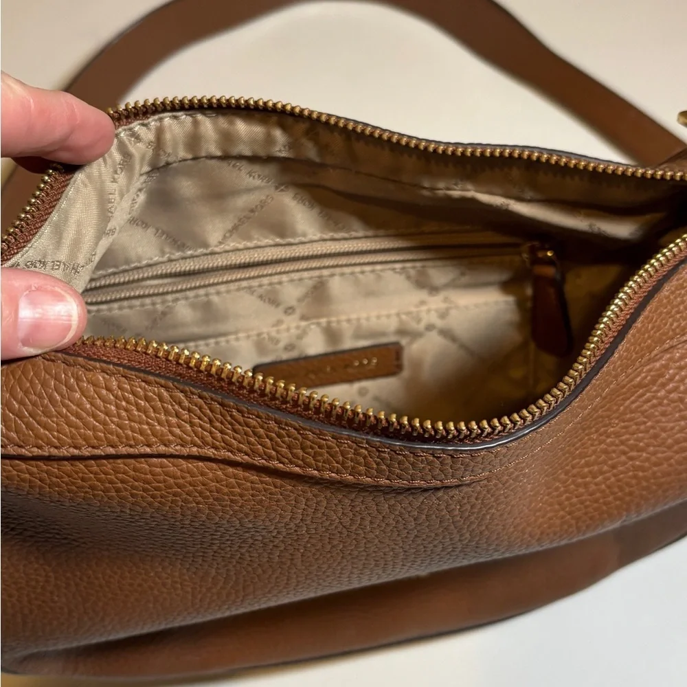 Michael Kors excellent preowned