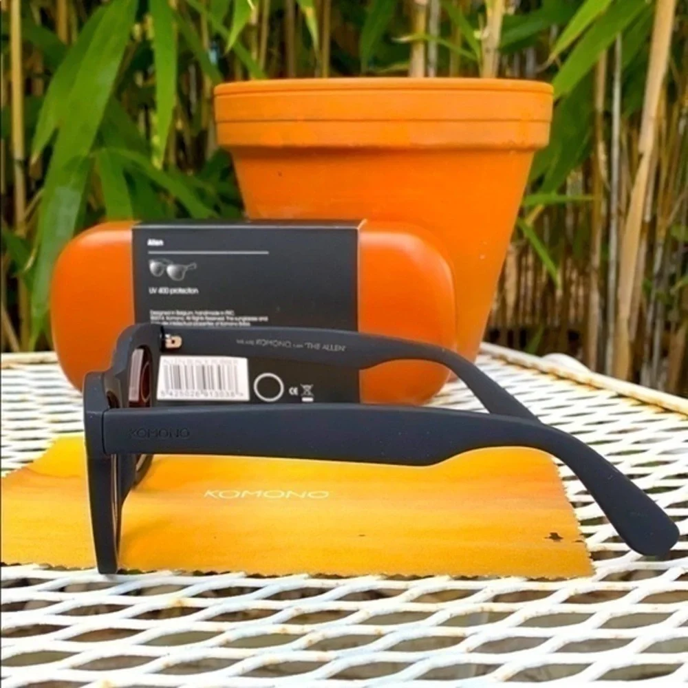 Komono allen black