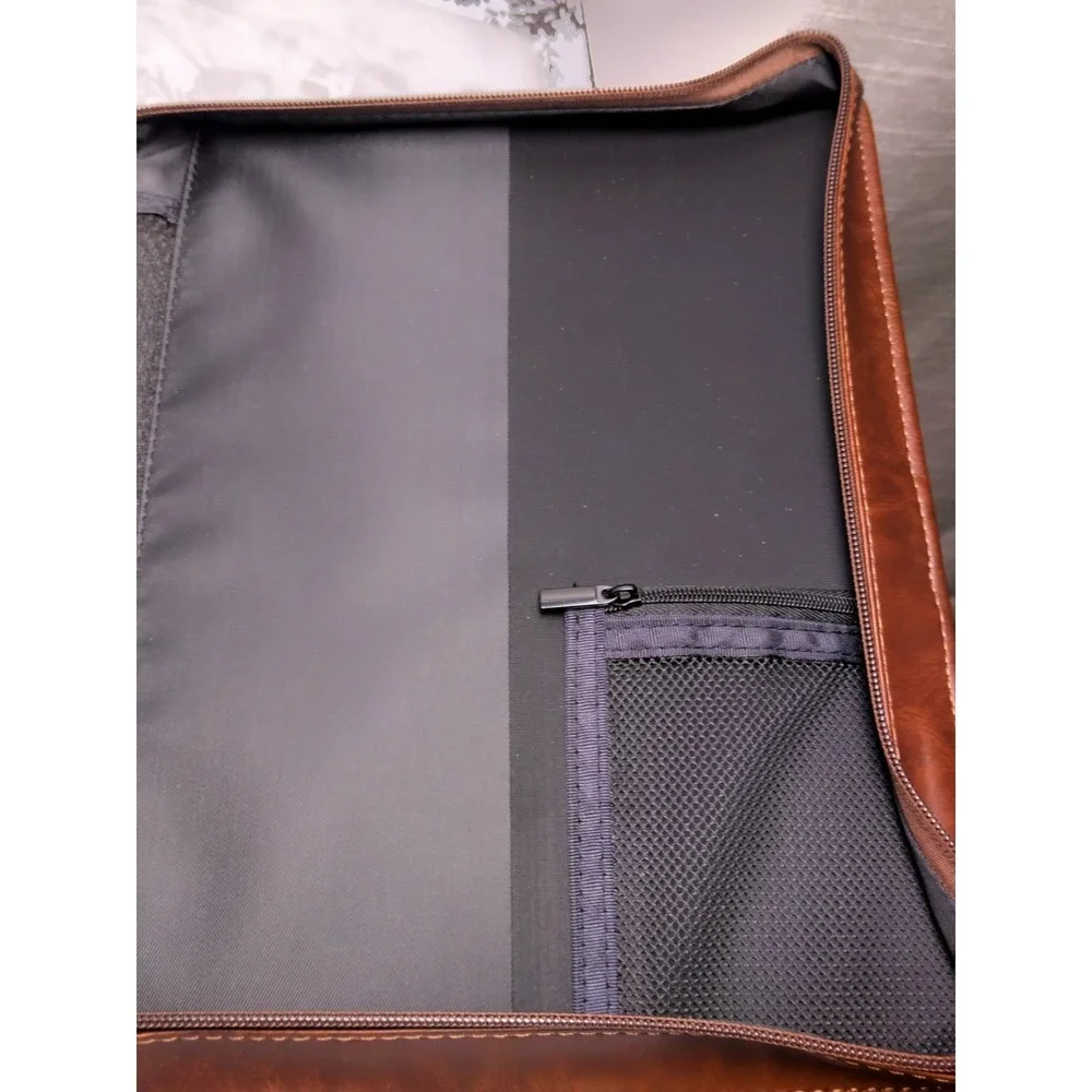 N/A finpac leather