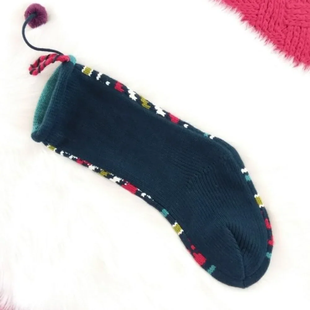 Target multicolor pom