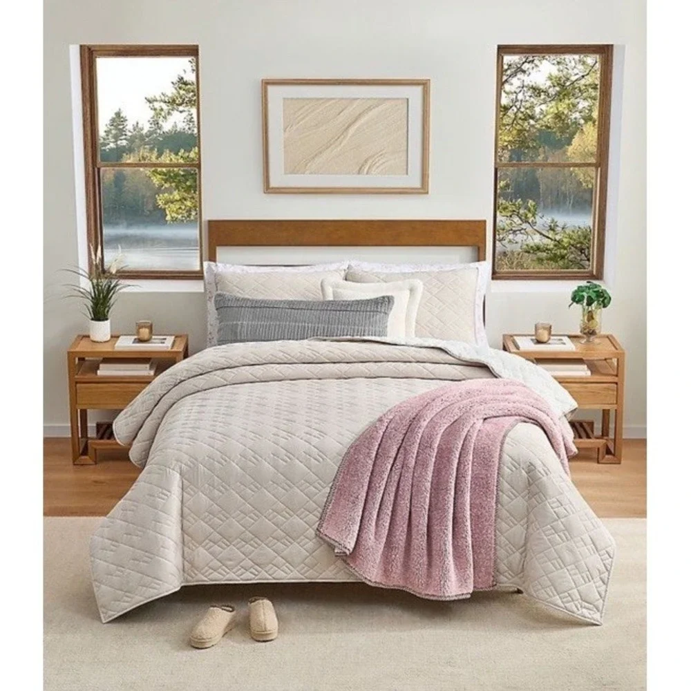 BearPaw cozy reverses