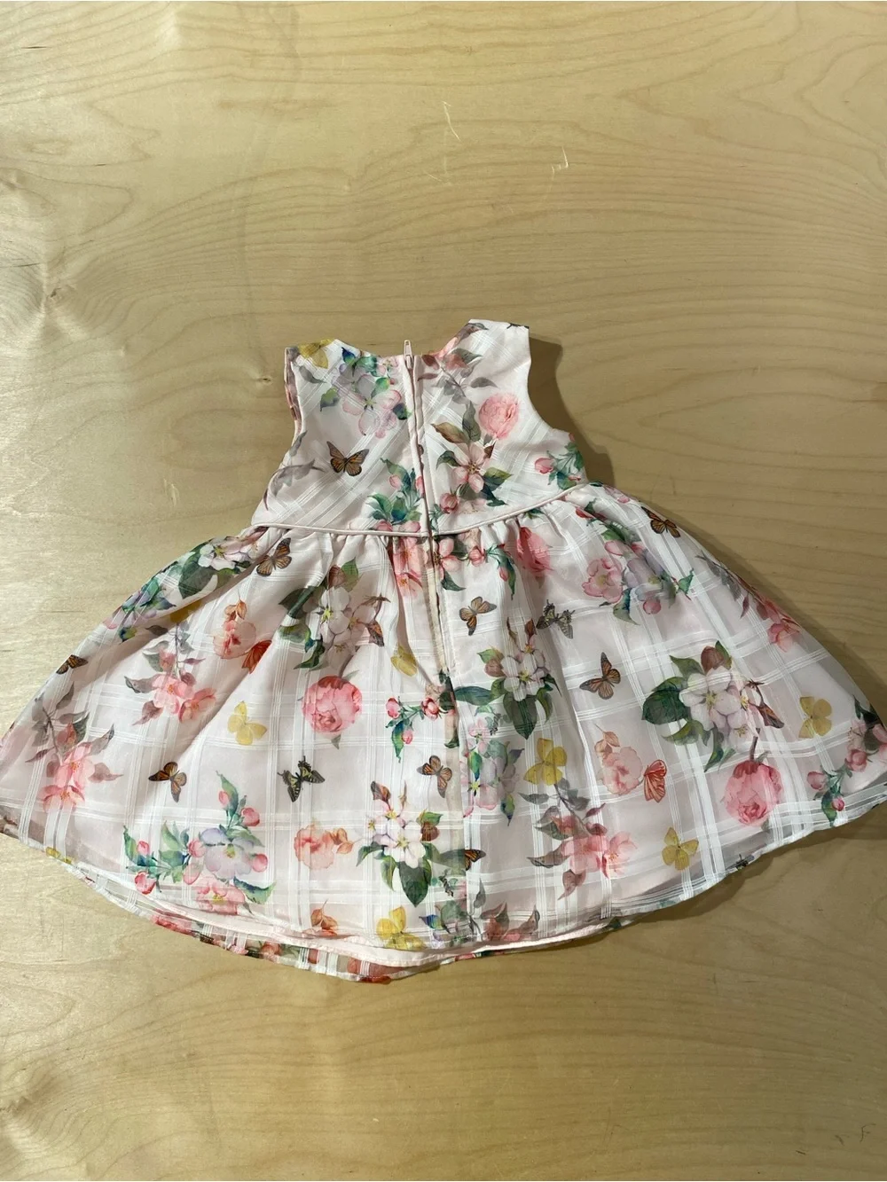 Rare Editions charming floral
